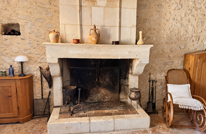 Maison en pierre avec deux logements et de nombreuses dépend — photo 5