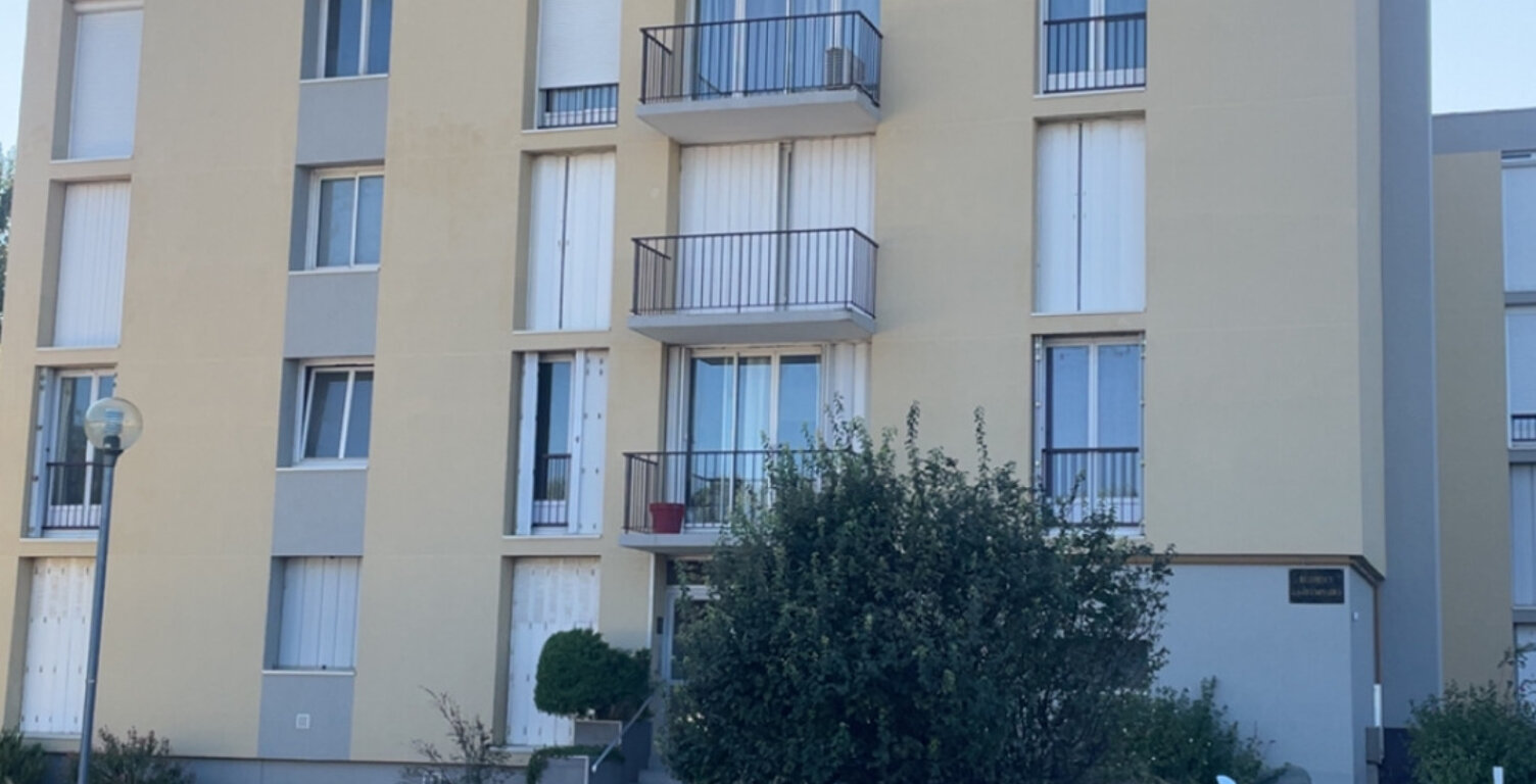 LE PONTET à louer appartement T3 — photo 1