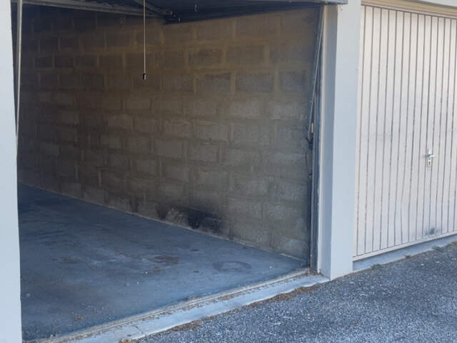 LE PONTET garage à louer — photo du bien