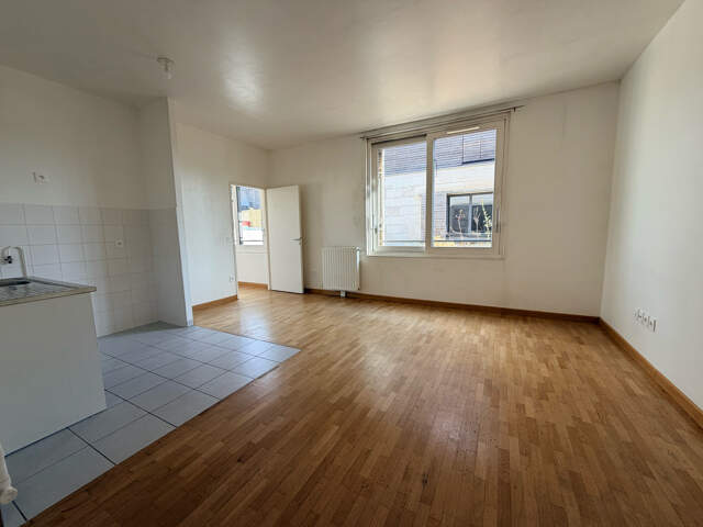 EXCLUSIVITÉ -- Bordeaux Saint-Pierre : Rare appartement 2 piè — photo du bien