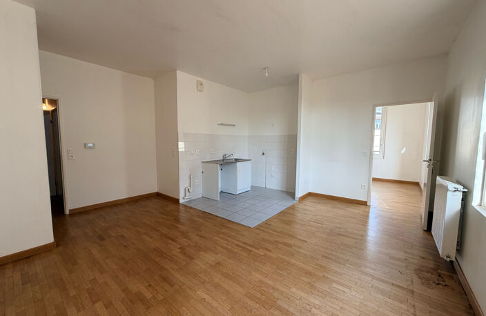 EXCLUSIVITÉ -- Bordeaux Saint-Pierre : Rare appartement 2 piè — photo 4