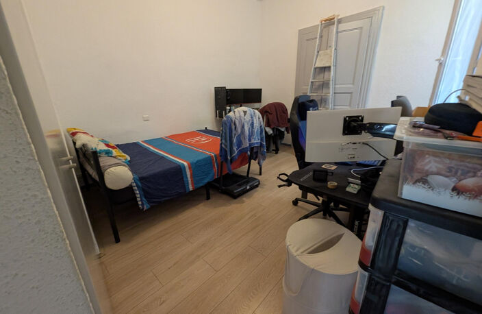 Location Appartement T3   Nîmes Centre Historique (30000) Rue de la Trésorerie — photo 5