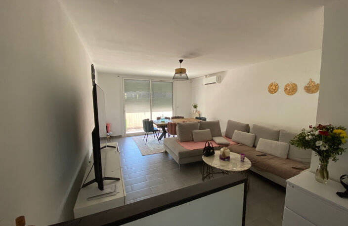 Appartement T3 72m2 avec terrasse, cave et garage à Nîmes Saint Césaire — photo 2