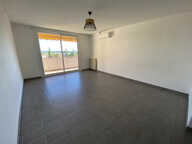 Appartement T3 72m2 avec terrasse, cave et garage à Nîmes Saint Césaire — photo 2