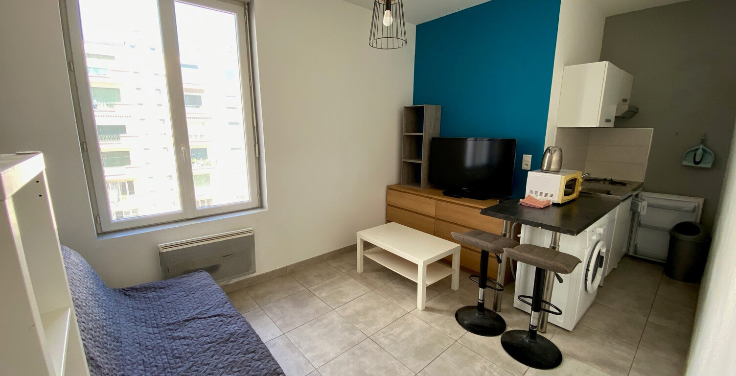 Studio 18m2 centre-ville Nîmes — photo 1