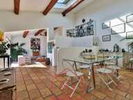 Le Beausset - Maison de village de plus de 218 m2 avec deux garages — photo 2