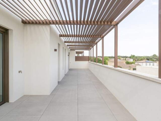 - APPARTEMENT T4 DE GRAND STANDING — photo du bien