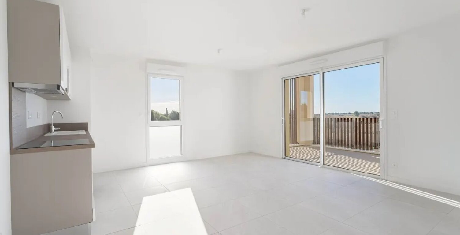 - PIGNAN - 15 MIN DE MONTPELLIER ** FRAIS DE NOTAIRE OFFERTS ** Appartement 1 PIECE avec Terrasse — photo 1