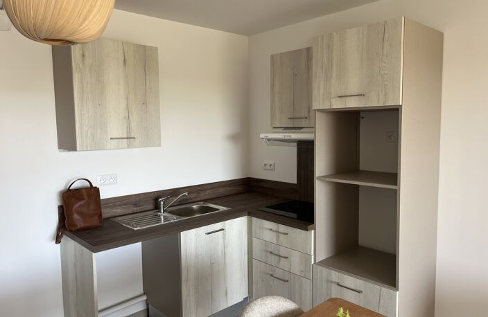 - DERNIERES OPPORTUNITES POUR CETTE RESIDENCE AU CALME ET A 3KM DE LA PLAGE — photo 3