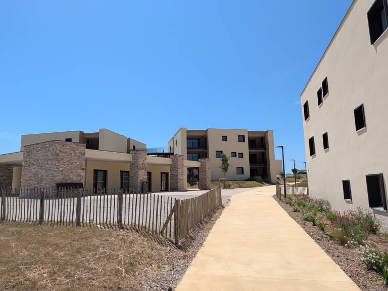 DERNIERES OPPORTUNITES POUR CETTE RESIDENCE AU CALME ET A 3KM DE LA PLAGE — photo 1
