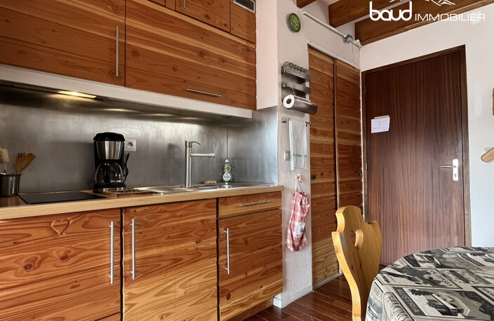 T2 en duplex au coeur du village — photo 4