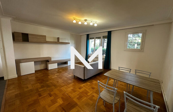 GRENOBLE ILE VERTE - T3 MEUBLE — photo 2