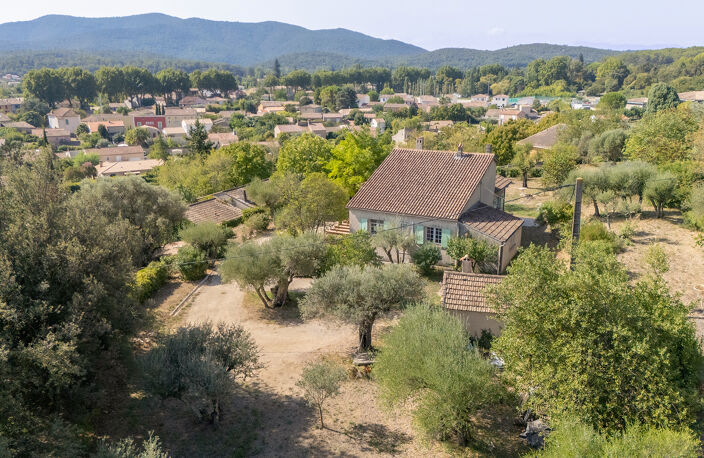 Villa T4 avec 2 698m2 de terrain / Vue dominante — photo 2