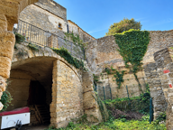 Pour les amoureux de pierre et d'histoire dans village prisé à proximité d'Uzès — photo 2