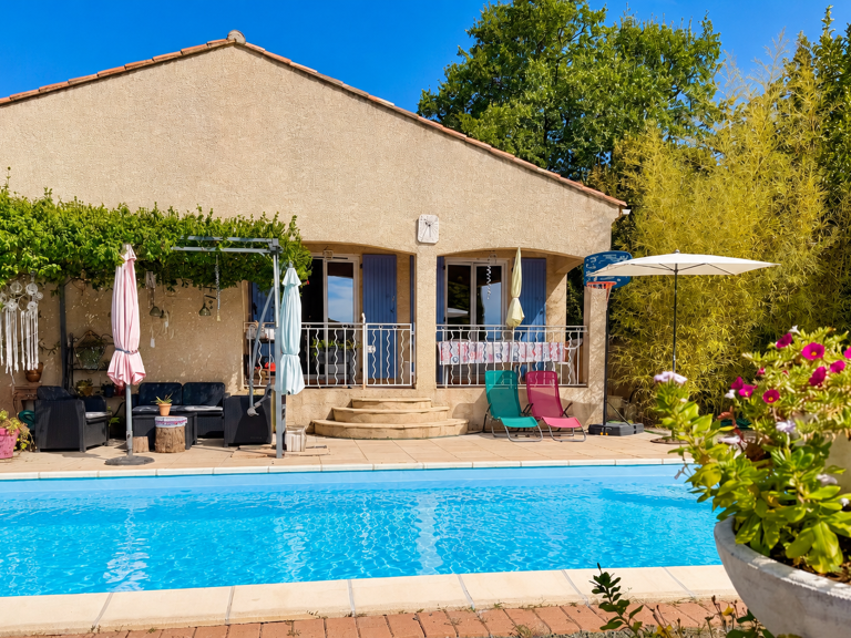 Maison individuelle avec piscine   Vézénobres — photo 1