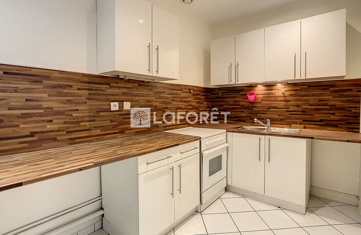 T2 NON MEUBLE AU 12 RUE SAINT JEAN LYON 5 — photo 2