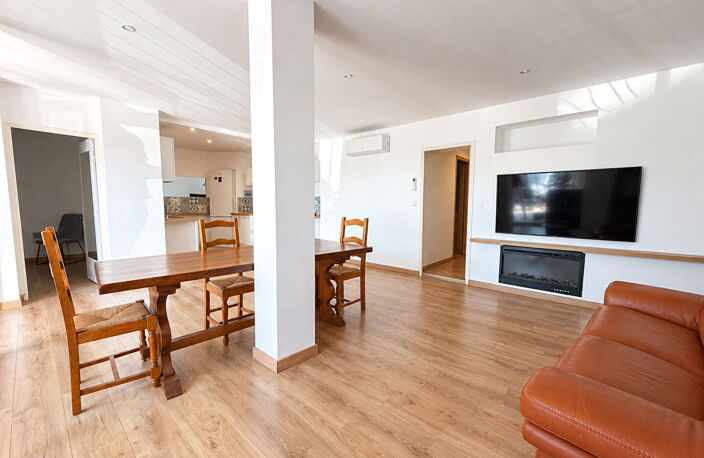 T2 Bis de 81 m² avec cave aménagée et jacuzzi - Saint-Jean-de-Védas — photo 2