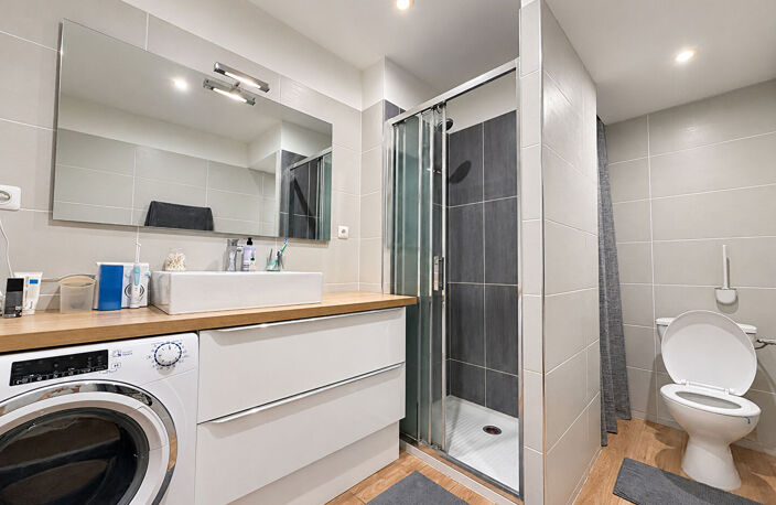 T2 Bis de 81 m² avec cave aménagée et jacuzzi - Saint-Jean-de-Védas — photo 4