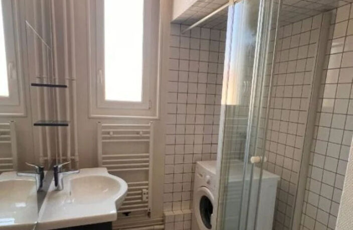 Appt  75 m² - 2 chambres, cuisine séjour, entièrement rénové — photo 4