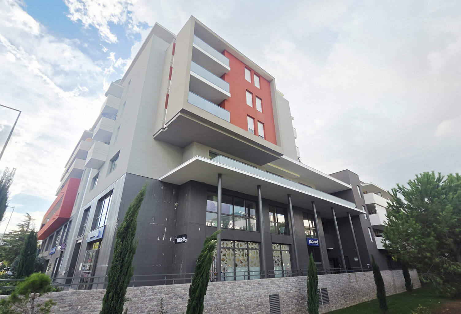 Local professionnel au cœur d’un pôle médical   Nice Ouest — photo 1