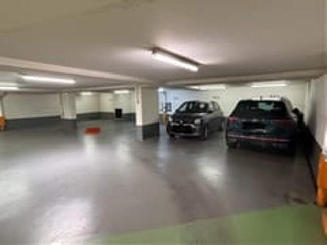 PARKING — photo du bien