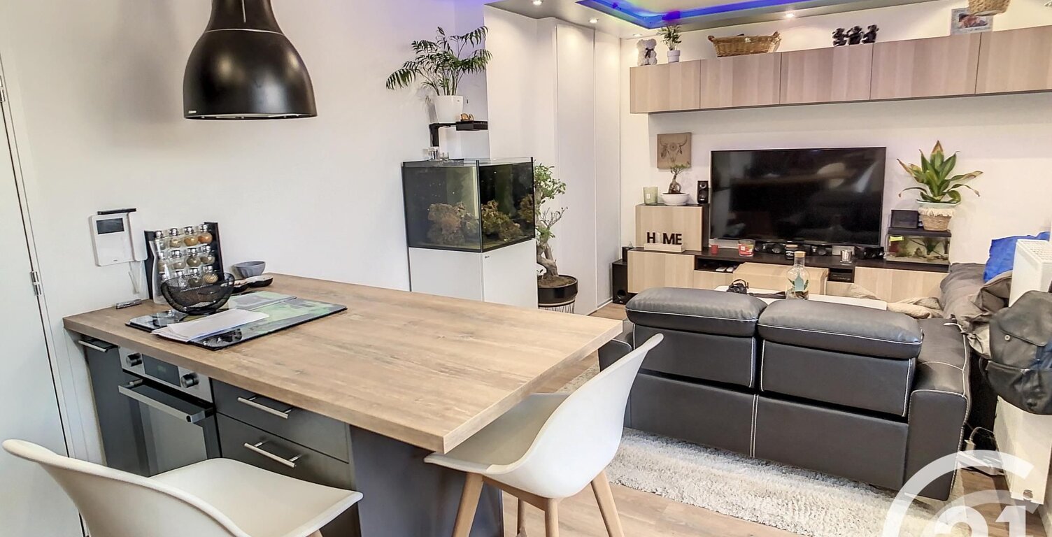 Location appartement 1 pièce 30 m² à Thiais (94320) — photo 1