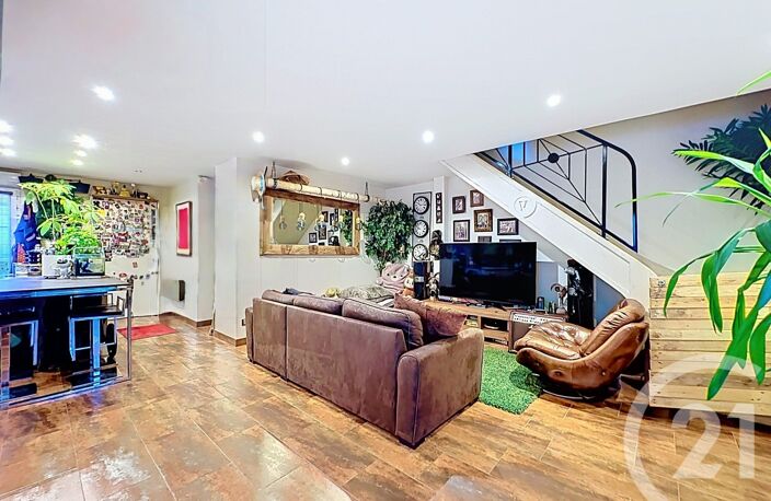 Vente maison 4 pièces 99 m² Thiais (94320) — photo 5