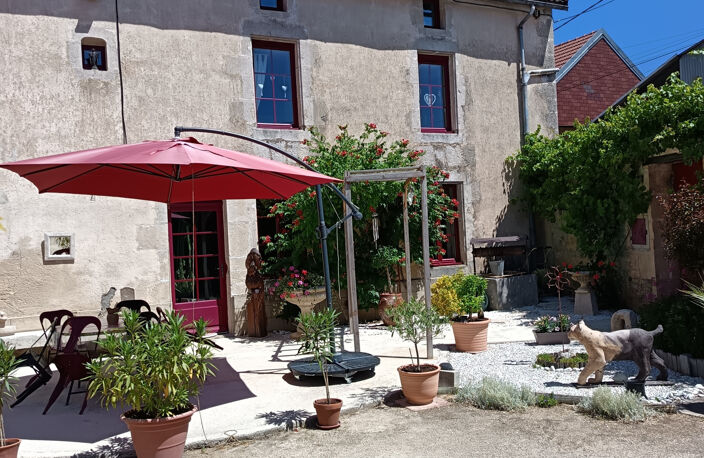 AMPILLY LE SEC ( 21) : Ancien corps de ferme avec habitation — photo 2
