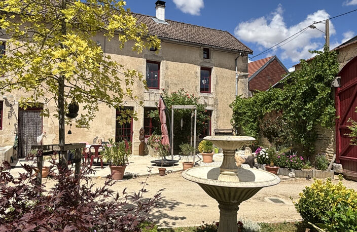 AMPILLY LE SEC ( 21) : Ancien corps de ferme avec habitation — photo 3