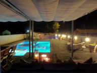 Maison de Village avec piscine et garages — photo 4