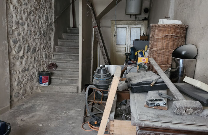 Maison de ville - à rénover - 100 m2 - mitoyenne - tout à l' — photo 2