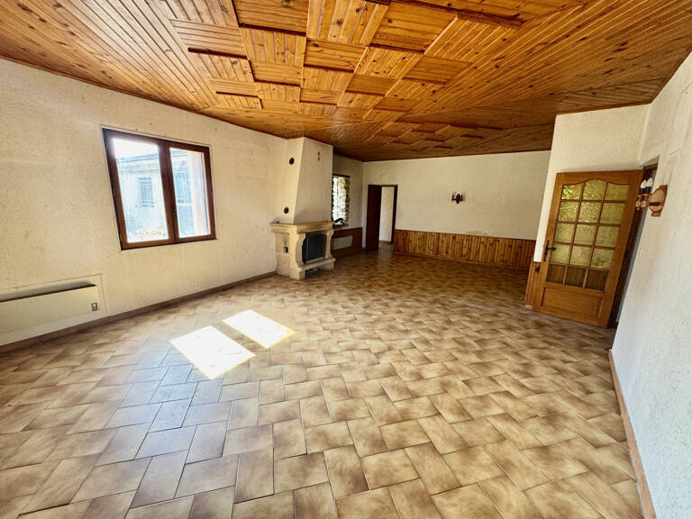 Maison de campagne à rénover — photo 1