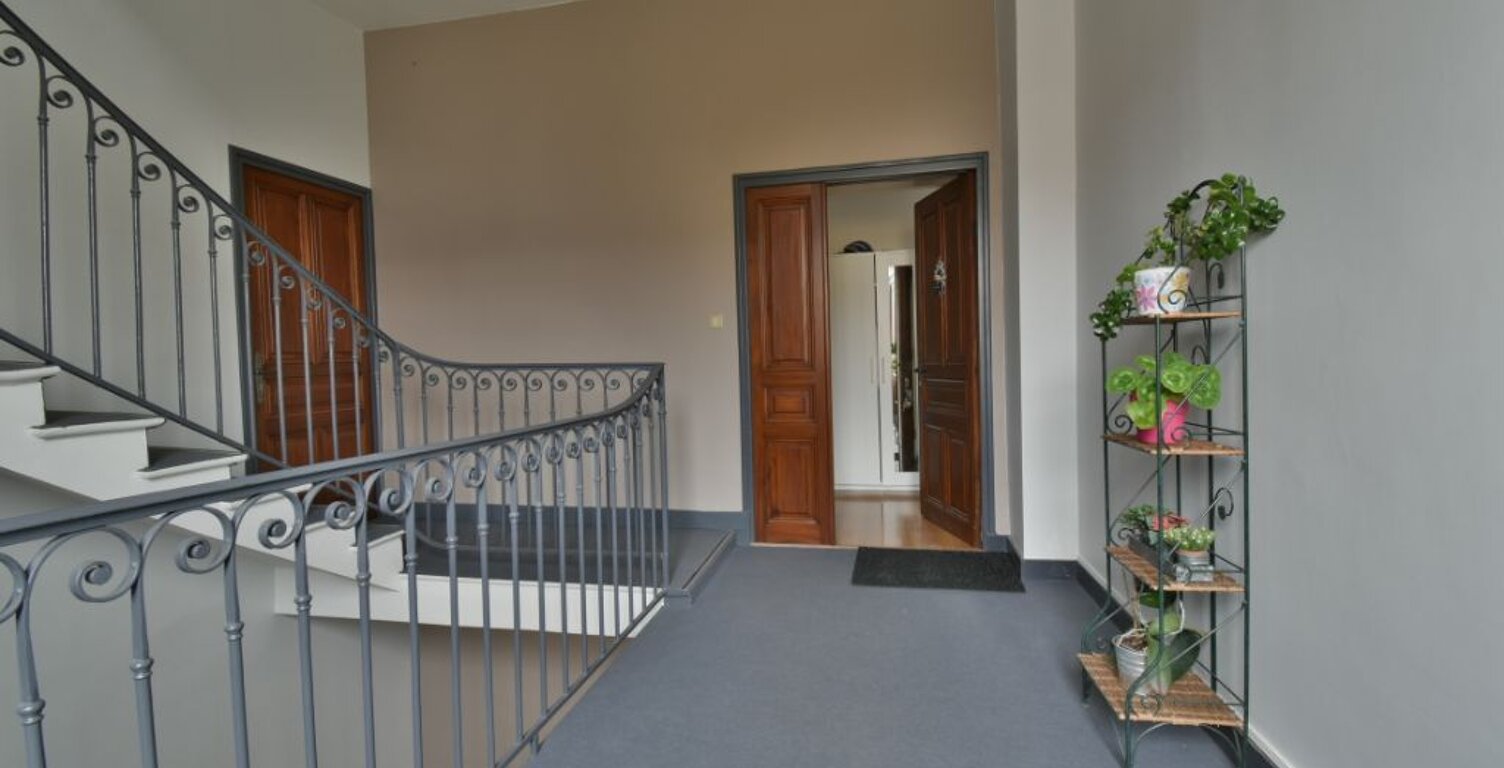 Appartement Miribel 4 pièce(s) 101 m2 — photo 1