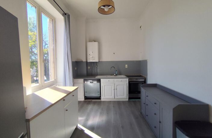 Appartement Miribel 4 pièce(s) 101 m2 — photo 4