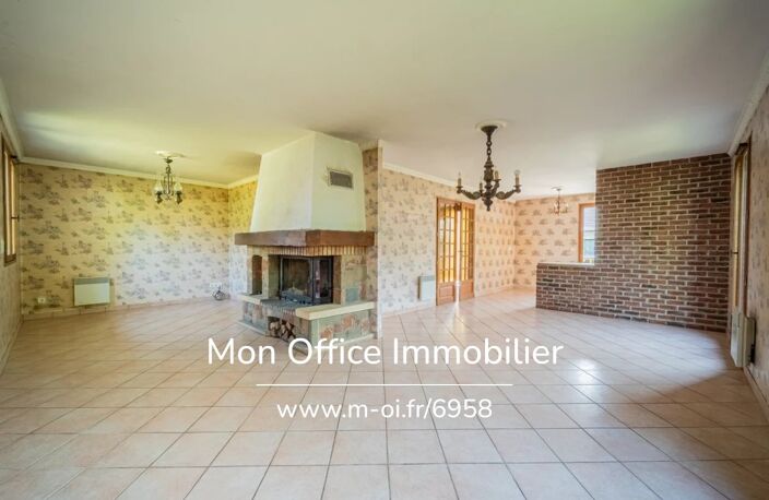 Référence : 6958-TCA. - Maison 5 pièces - jardin plat de plus de 1000m2 - garage - à raffraichir (74330 La Balme de Sillingy secteur Vinci) — photo 3