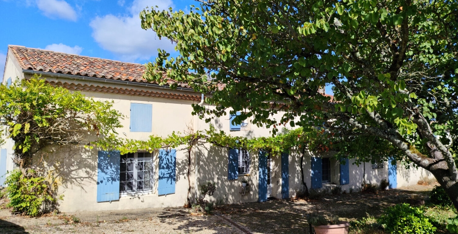 Maison 353 m2 sur terrain 4200 m2 — photo 1