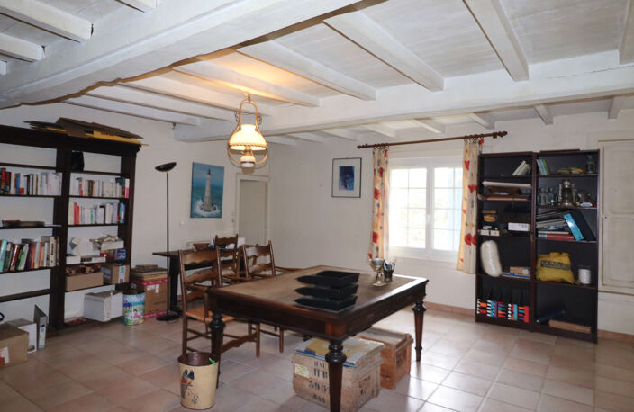 Maison 353 m2 sur terrain 4200 m2 — photo 5