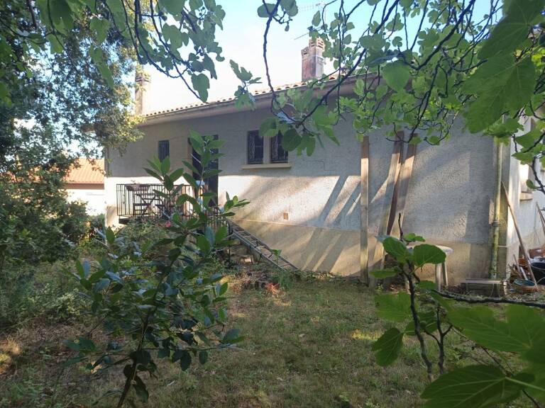 MAISON SUR SOUS SOL 3 CHAMBRES AVEC GARAGE , QUARTIER CALME — photo 1