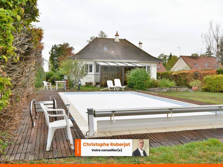 Maison de 4 chambres à Givry avec piscine sur terrain paysagé de 1800m2 — photo 1