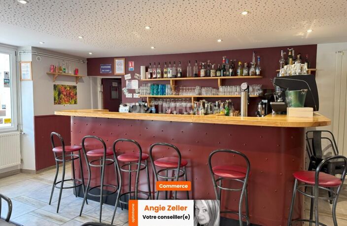 Bar-Restaurant avec appartement de type 5 et loft type 2 - FONCINE LE HAUT (39) — photo 4