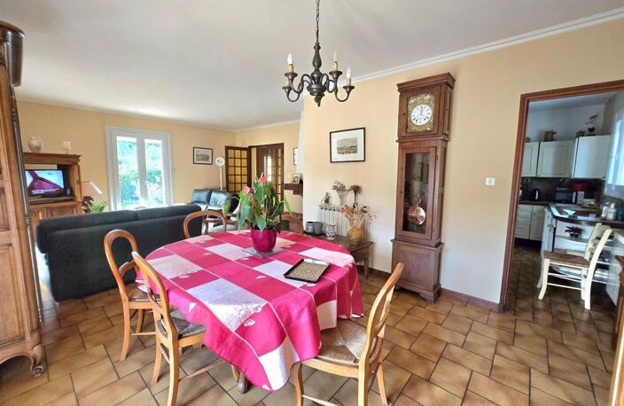 FOS-SUR-MER – Maison traditionnelle non mitoyenne avec piscine – 4 chambres — photo 3