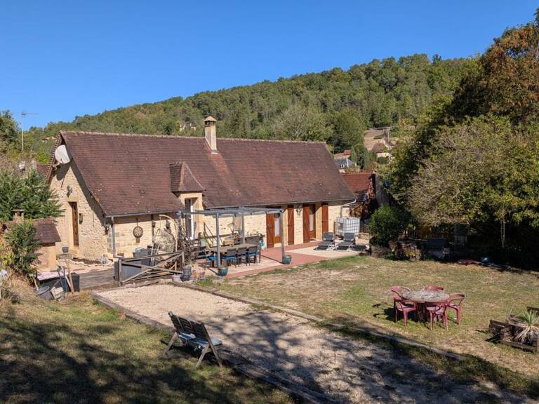 Charmante maison en pierres — photo 1