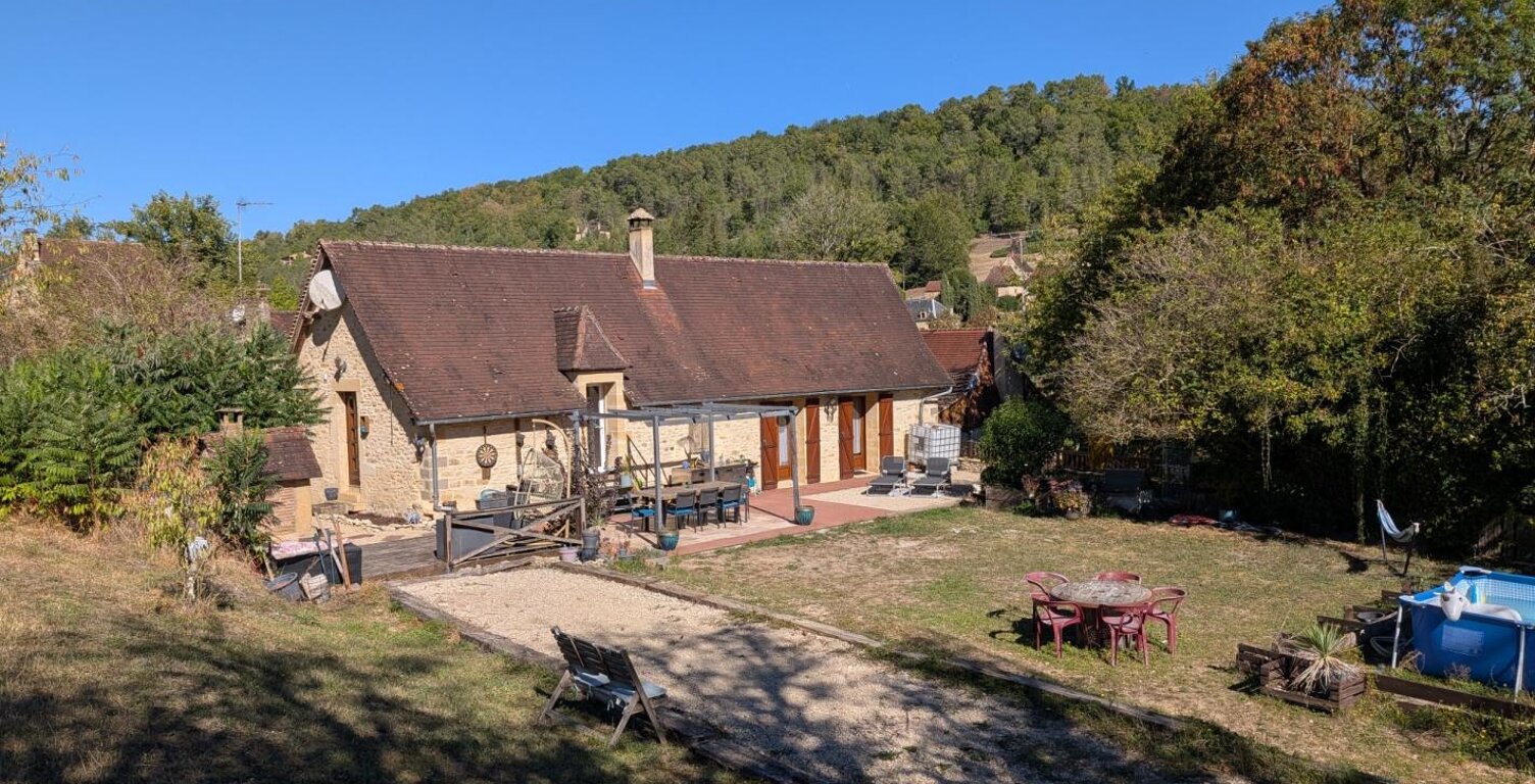 Charmante maison en pierres — photo 1