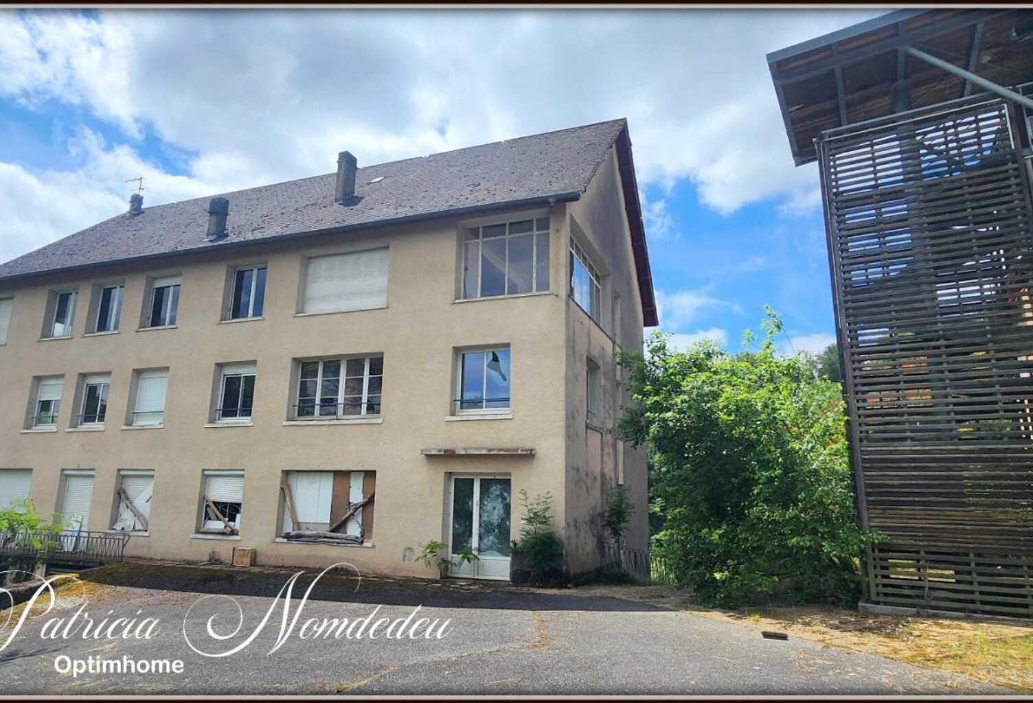 Immeubles au cœur d’un domaine de plus de 4 hectares – Secteur privilégié de Pau — photo 1