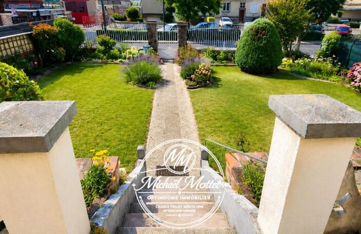 Maison de caractère 115 m² – 4 chambres, jardin clos, double garage en cœur de Caudebec-en-Caux — photo 2