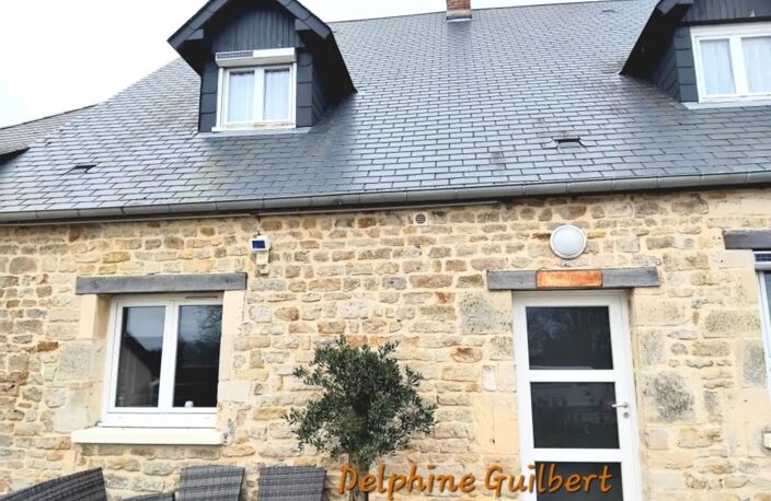 LONGÈRE EN PIERRE DE CARACTÈRE – 222 M² – 5 CHAMBRES – 140 M² DE DÉPENDANCES – TERRAIN 1 500 M² VAL D’ARRY (14210) – À proximité de Caen — photo 2