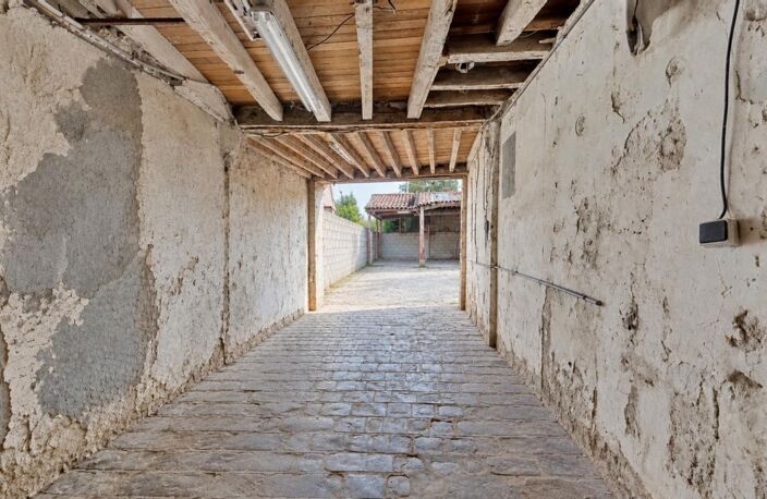 EXCLUSIVITÉ – Ensemble immobilier avec énorme potentiel à 500m du Métro Ligne 11 — photo 5