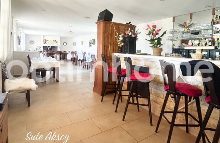 Propriété exceptionnelle de 590 m² – 2 batiments avec Maison d'habitation et Gîte & chambres d’hôtes – Piscine – Fort rendement – Sud-Ouest — photo 3