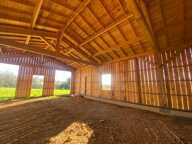 Location hangar / grange 150 m² – Secteur Saint-Caprais – Terrain 4 000 m² + 6 000 m² zone boisée — photo 3