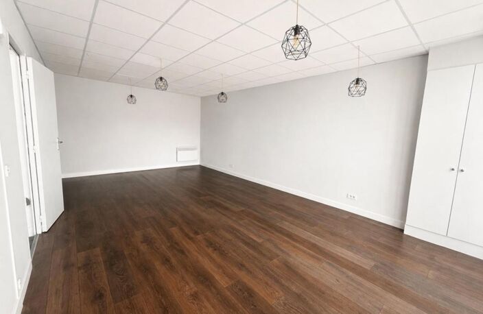 VANNES – ENSEMBLE IMMOBILIER MIXTE DE PLUS DE 365 m² – PROFESSIONNEL, HABITATION, INVESTISSEMENT – PROCHE GARE ET CENTRE-VILLE — photo 4